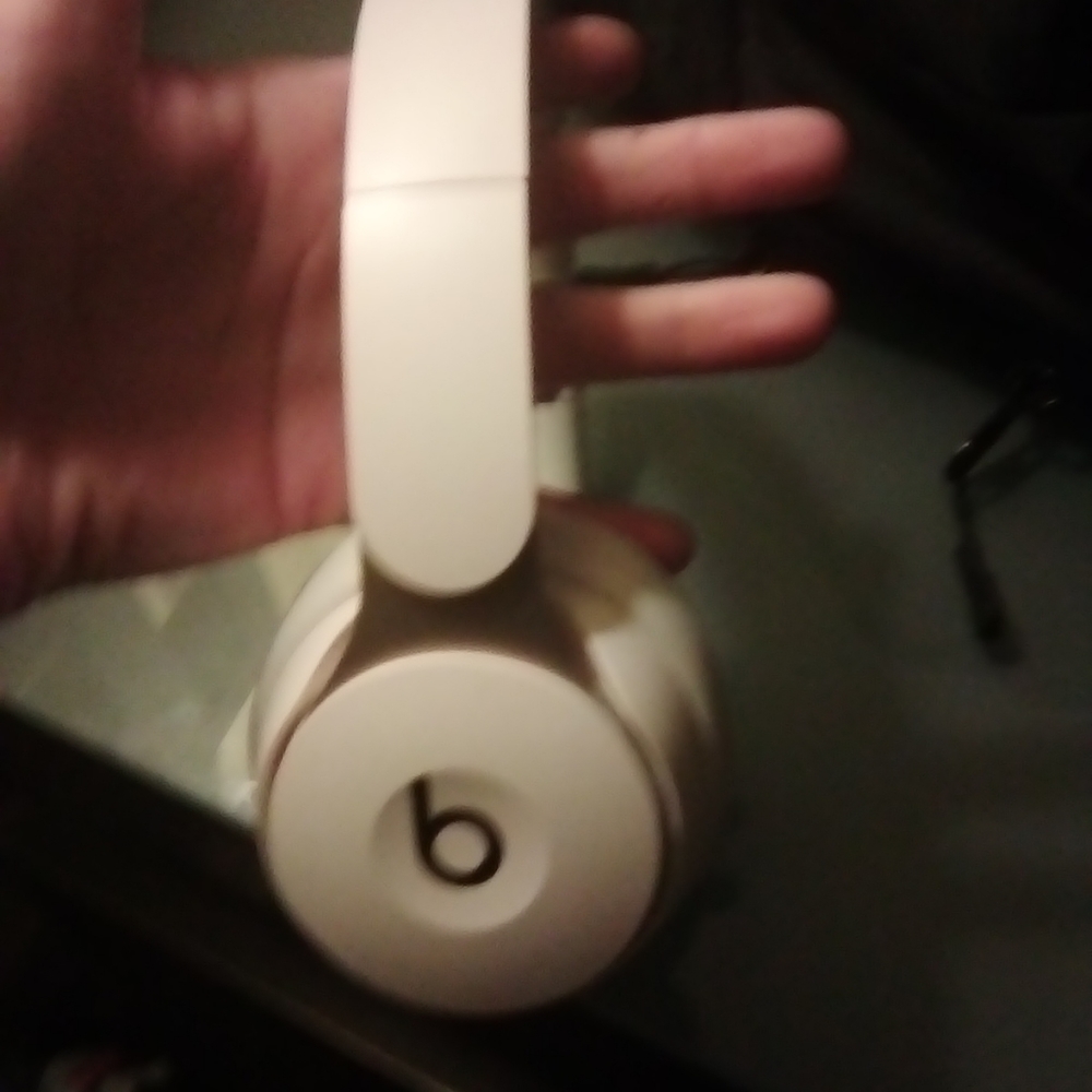 Dr. Dre solo 3 blootooth headphones